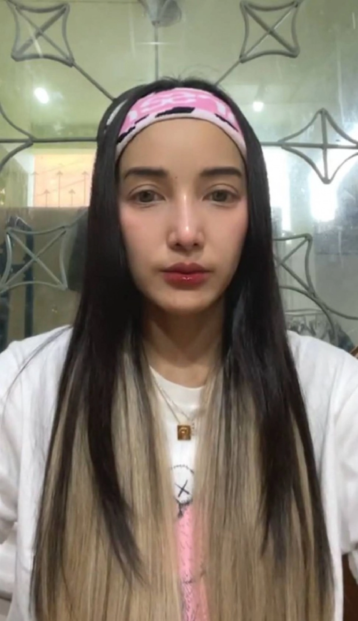  "แพท ณปภา" ไลฟ์ชี้แจงไม่เคยติดเชื้อโควิด แต่ต้องกักตัวต่อ 7 วัน