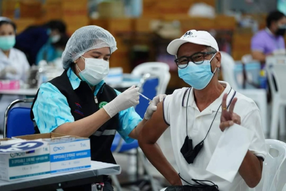  "ศูนย์ฉีดวัคซีนกลางบางซื่อ" จ่อปิดwalk-in 60ปีขึ้นวันสุดท้าย เตรียมปรับแผนรองรับผู้ฉีดวัคซีนโควิด-19 ใน4วันที่เหลือ