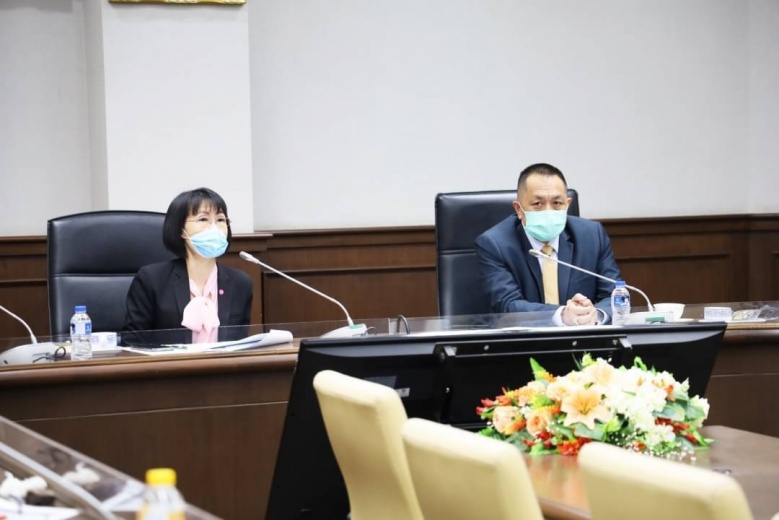 รมช.เกษตรฯ " ร.อ. ธรรมนัส พรหมเผ่า"ขับเคลื่อนการตลาด"ฟ้าทะลายโจร" จับคู่"ผู้ประกอบการ"กับ"กลุ่มเกษตรกร"