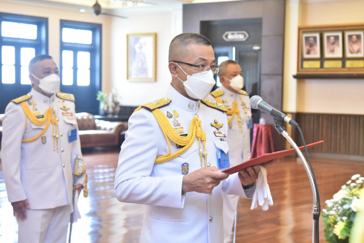 "บิ๊กปั๊ด" ผบ.ตร. นำคณะทำพิธีถวายพระพร "วันเฉลิมพระชนมพรรษาพระบาทสมเด็จพระเจ้าอยู่หัว"