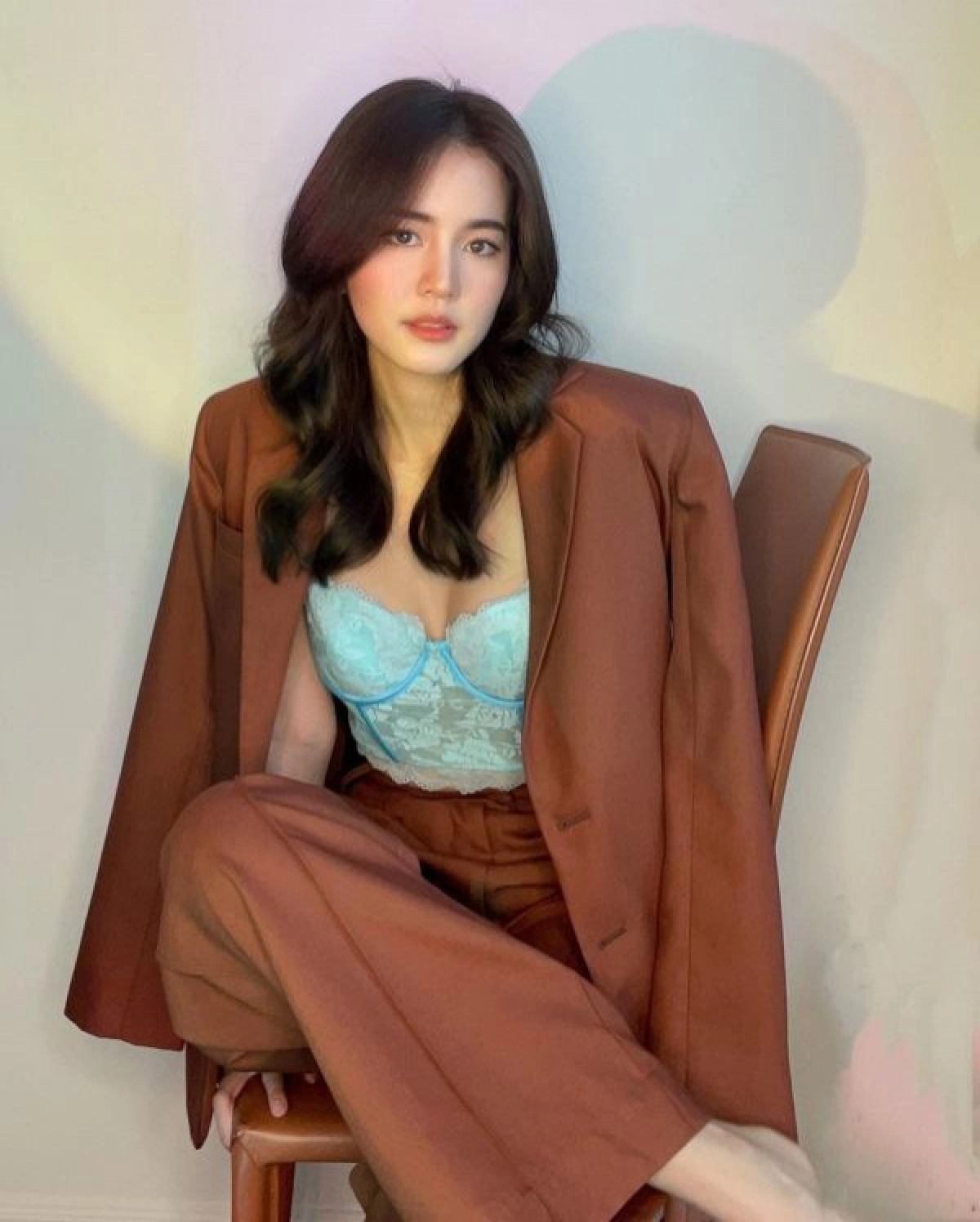 "โบว์ เมลดา" โพสต์เล่าเรื่อง "ปลาหยุด" ปลามาปีนต้นไม้ สุดท้ายจะตายในที่สุด