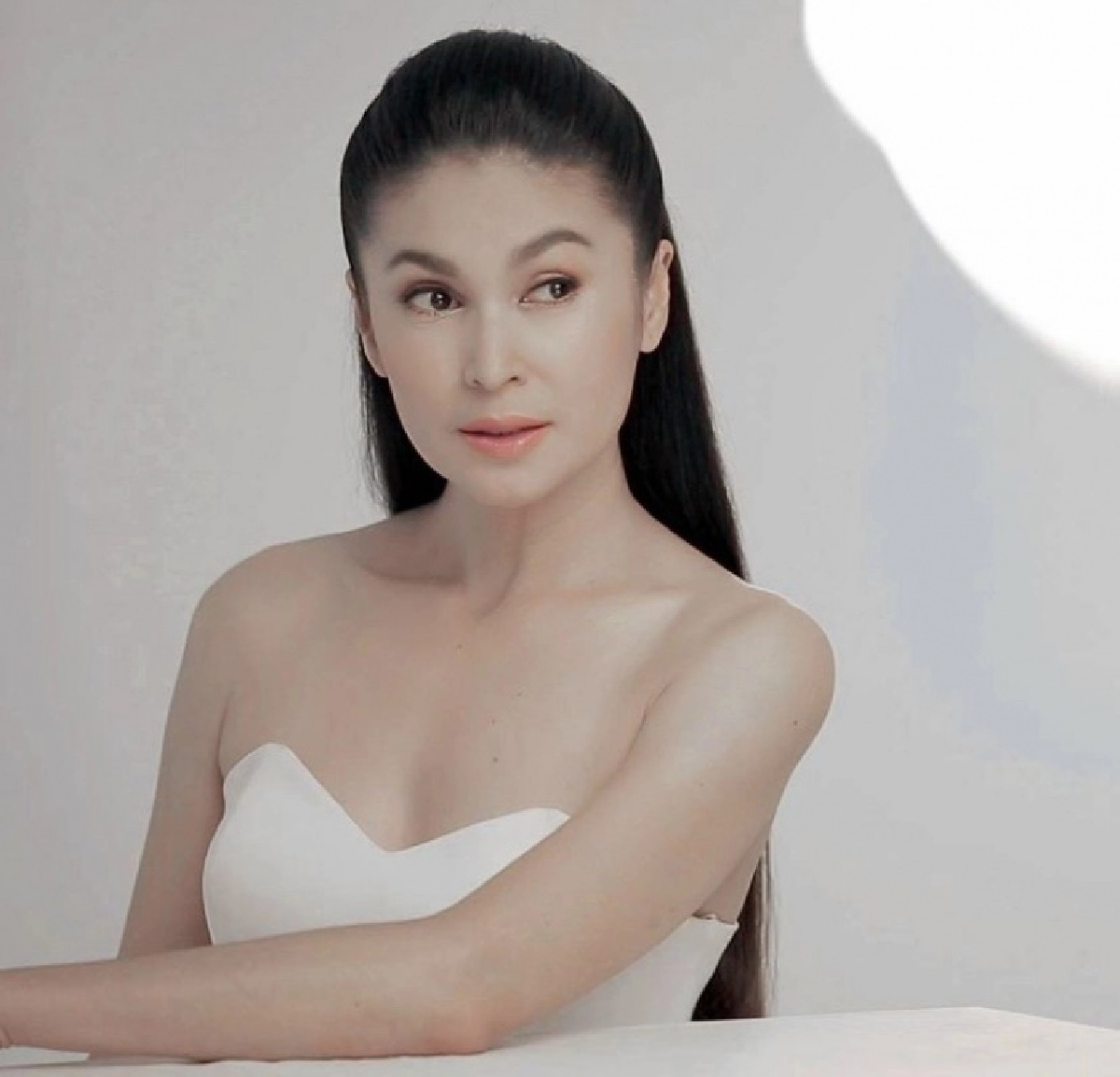 \"นาตาชา\"  รำลึกถึงคุณพ่อ \"เกชา เปลี่ยนวิถี\" แฟนๆแห่ส่งกำลังใจ