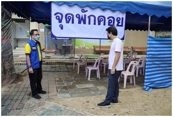 "ปริญญ์"แท็คทีมปชป.เปิดศูนย์พักคอย เร่งแยกผู้ติดเชื้อ ออกจากชุมชนแออัด