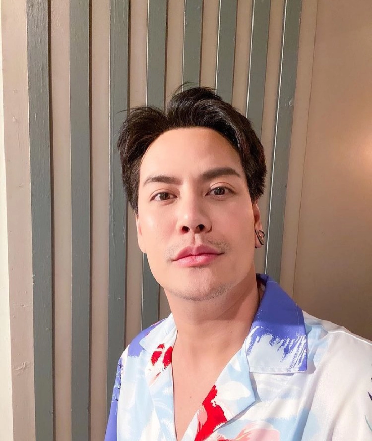 ฟาดรัวๆ "อ๊อฟ ปองศักดิ์" ลั่น หยุดเพ้อ ก่อนไปดูชาติอื่น ช่วยดูชีวิตของคนในชาติก่อน 