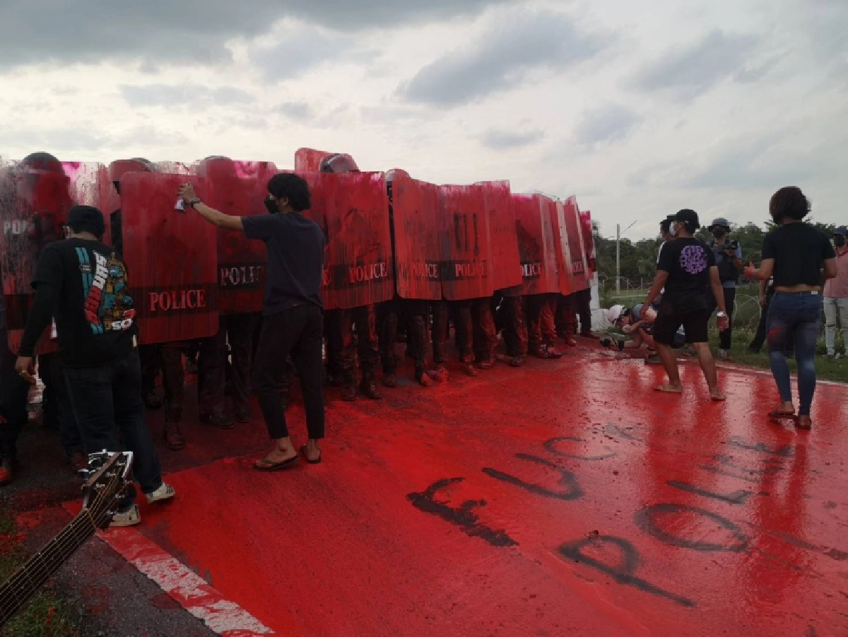 "ม็อบ 3 สิงหา" ตร.จัด "จีโน่" รถน้ำแรงดันสูง ตร. 3 กองร้อย เตรียมรับมือแยกปทุมวัน 