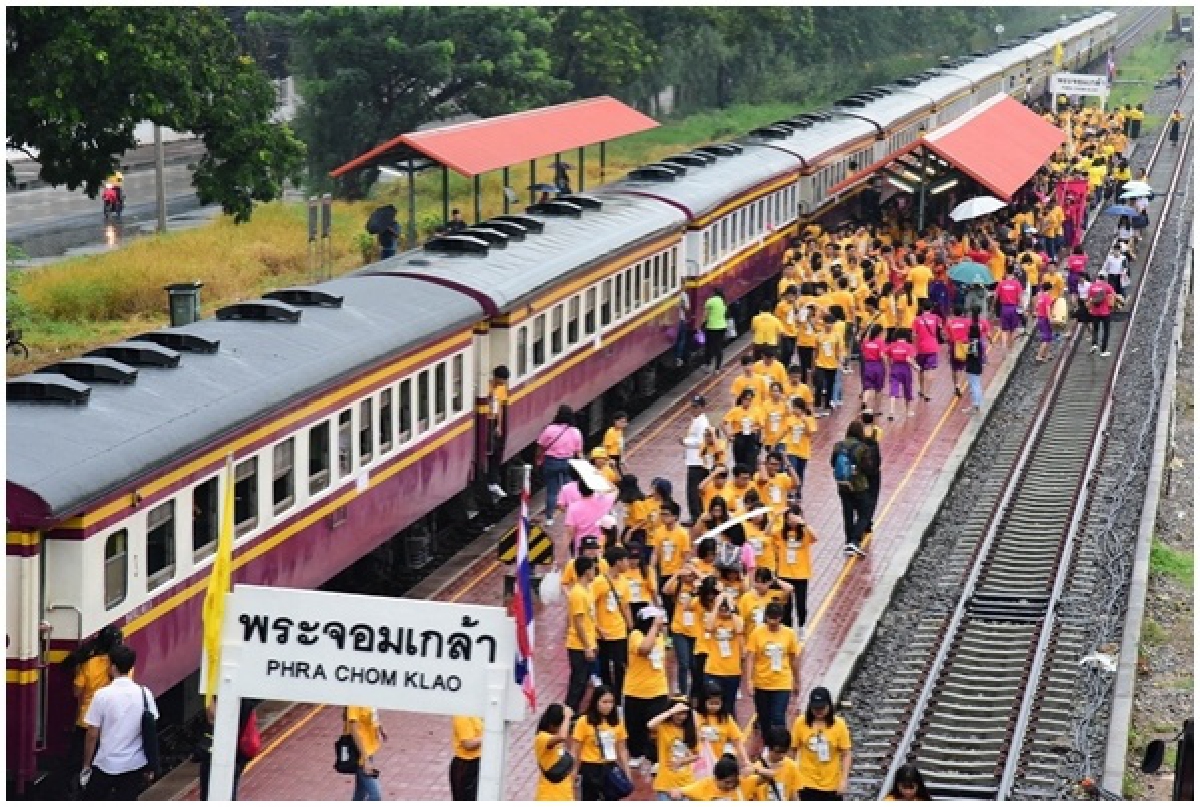 ไม่อยากให้น้องเครียด "พี่เอ้ สุชัชวีร์" กระชากลุคดิสรัปเตอร์เมืองไทย