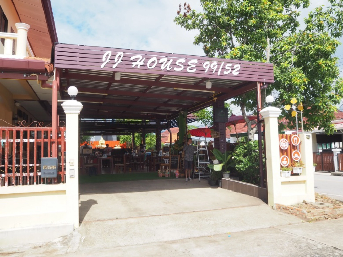 "ชุบชีวิต"  ไกด์นำเที่ยว เปิดพื้นที่ขาย "เมนูเด็ด" ฝ่าวิกฤตโควิด-19  