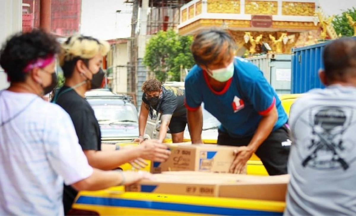 ช่วยเต็มที่ "คุณชายอดัม" โพสต์ภาพภารกิจที่ยาก ที่สุด #Mission75 สู้วิกฤตโควิด-19