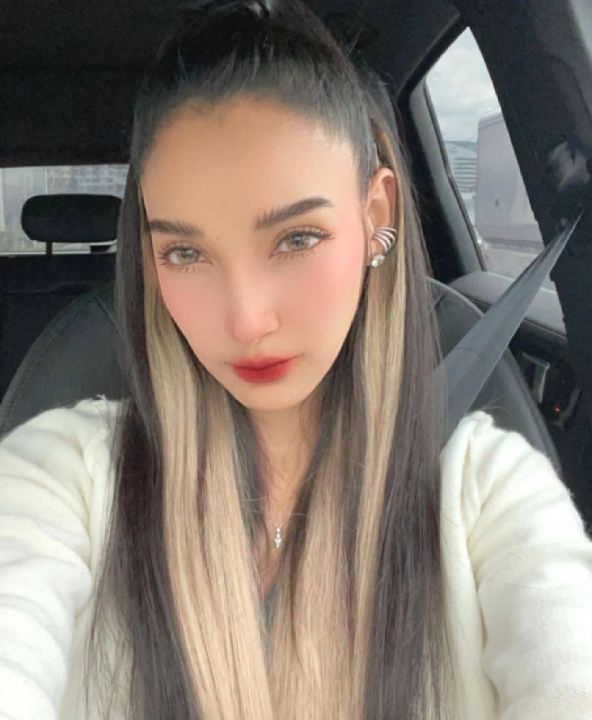 ไขข้อสงสัย "แพท ณปภา" เคลียร์ปมติดโควิดทิพย์ เสียเงินตรวจหาเชื้อหลักหมื่น