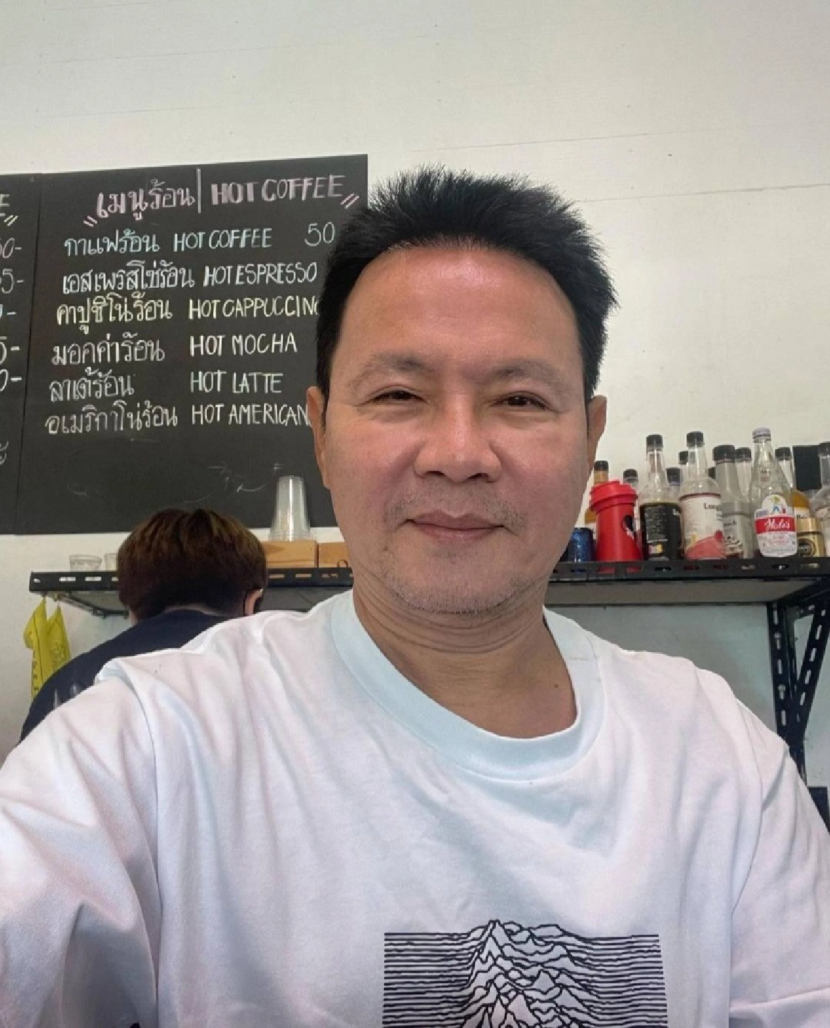 "จตุรงค์ มกจ๊ก" โพสต์ตัดพ้อชีวิต เป็นแบบนี้ต้องรอไปก่อน  
