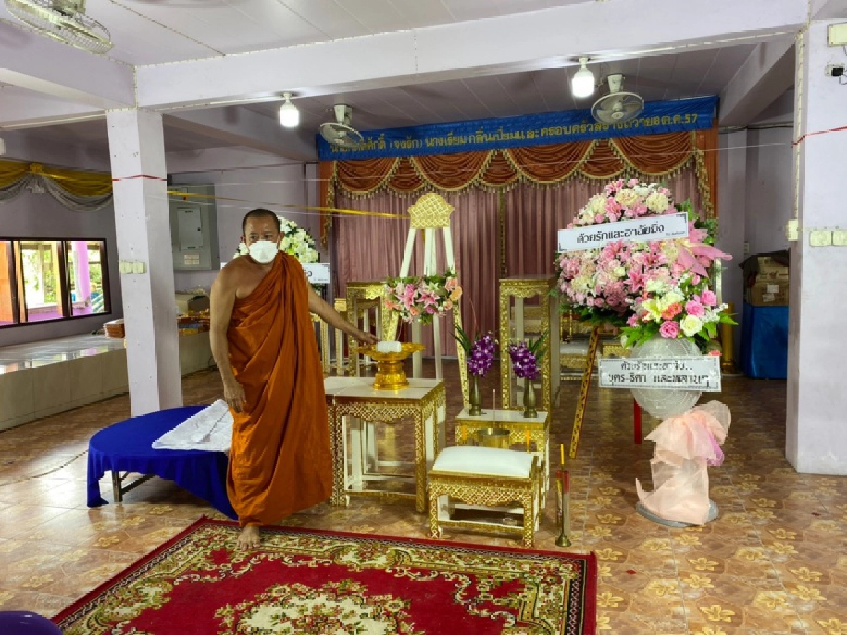 "วัดบางม่วง" ทำบุญใหญ่ให้ผู้เสียชีวิตจาก "โควิด-19" ผงะอัฐิเต็มโลง ญาติไม่สะดวกรับกลับ