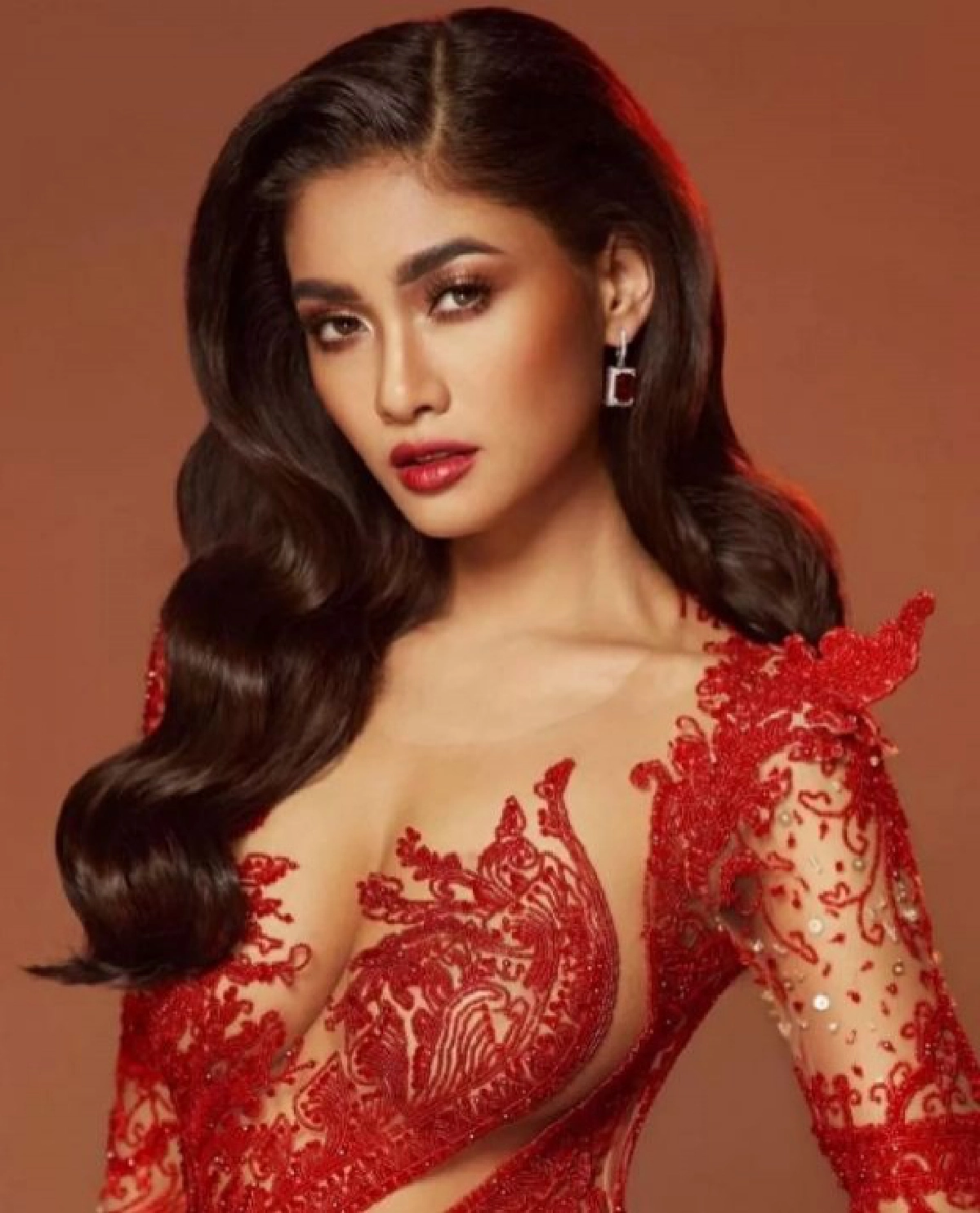 "ธูซาร์ วินท์ ลวิน"มิสยูนิเวิร์ส เมียนมา ชีวิตดี๊ดี หลังขอลี้ภัยที่ "อเมริกา"