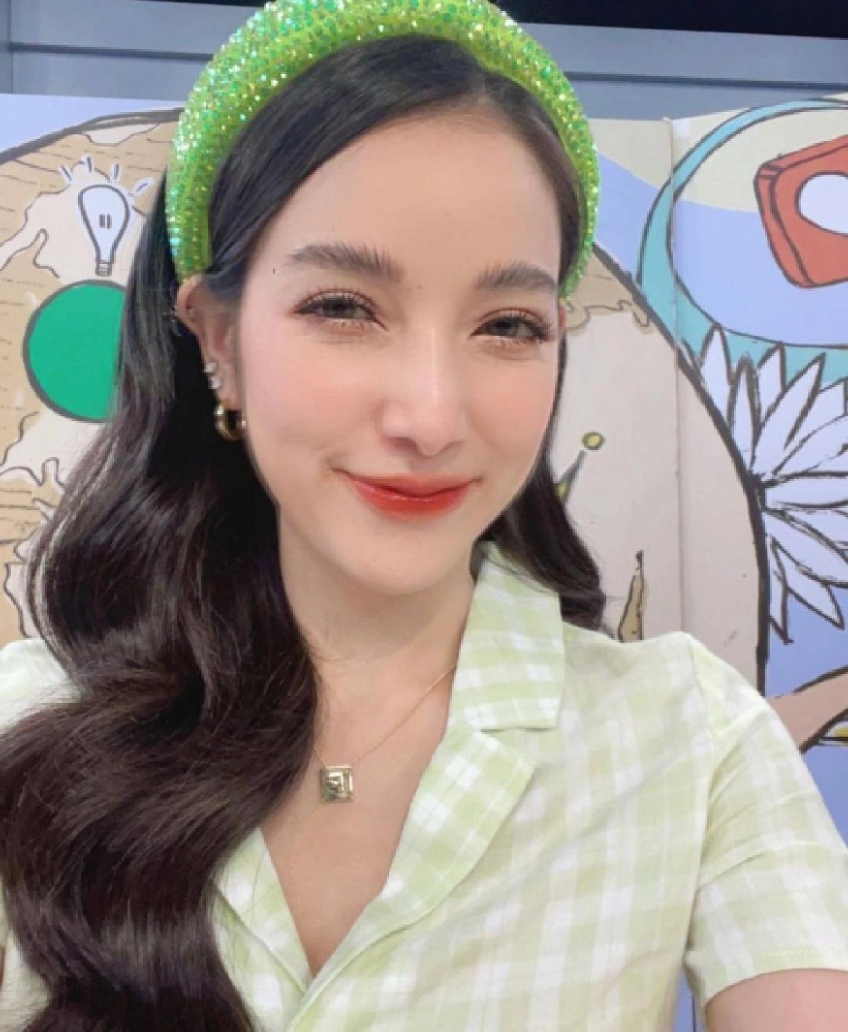 ไขข้อสงสัย "แพท ณปภา" เคลียร์ปมติดโควิดทิพย์ เสียเงินตรวจหาเชื้อหลักหมื่น