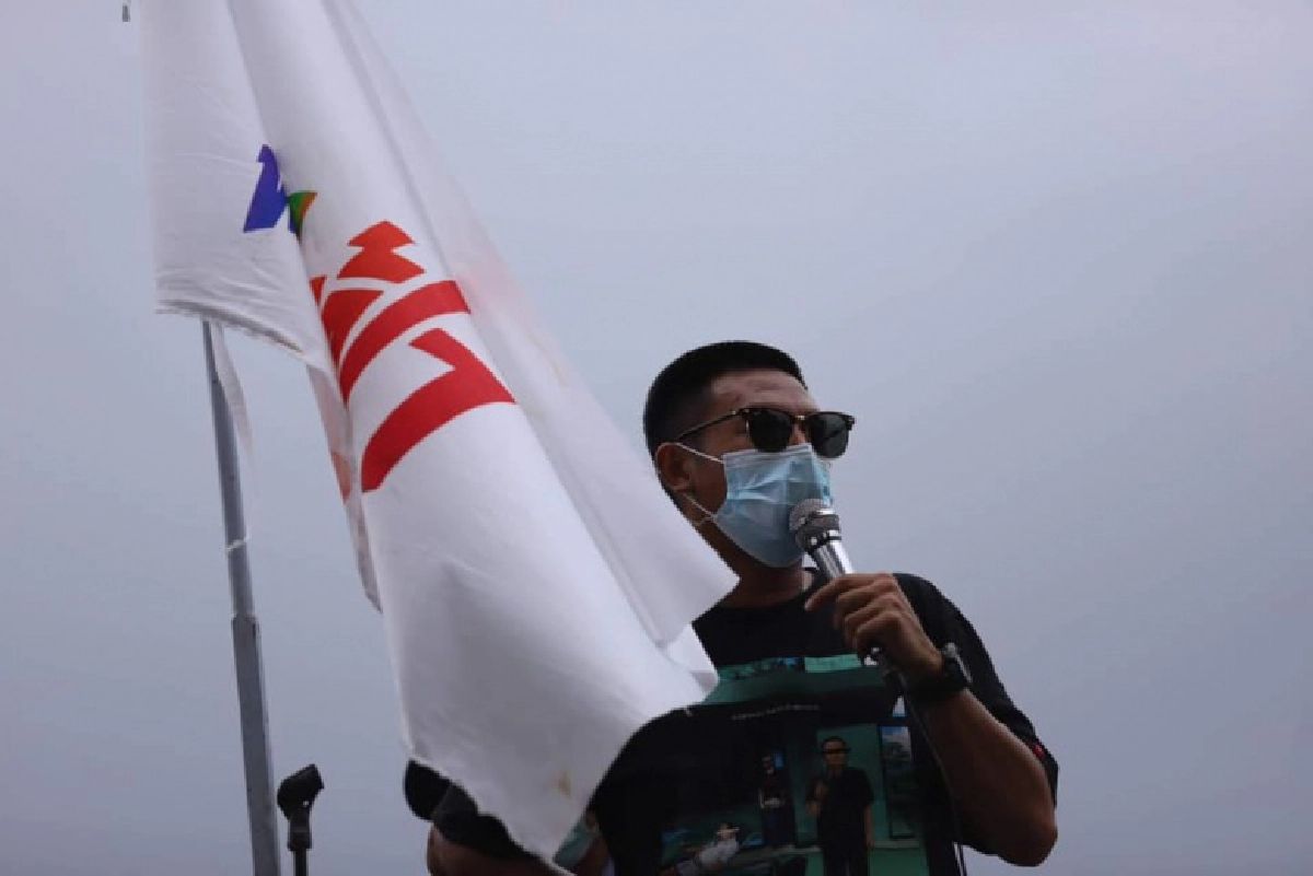 "ไผ่ ดาวดิน"ประกาศ มอบตัวพรุ่งนี้ ลั่นเดินหน้าสู้ทุกรูปแบบ  