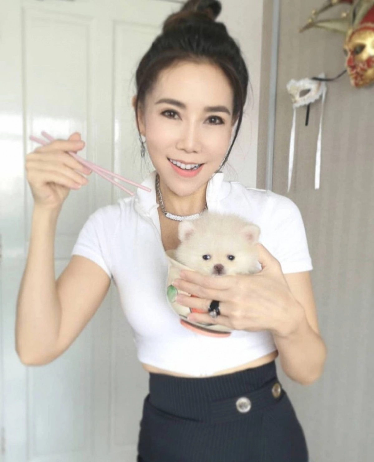 อดีตนางเอกชื่อดัง "ลูกศร ธนาภรณ์" ฟาดแรงปม "วัคซีนเข็ม 3"  อ่านแล้วมีสะดุ้ง 
