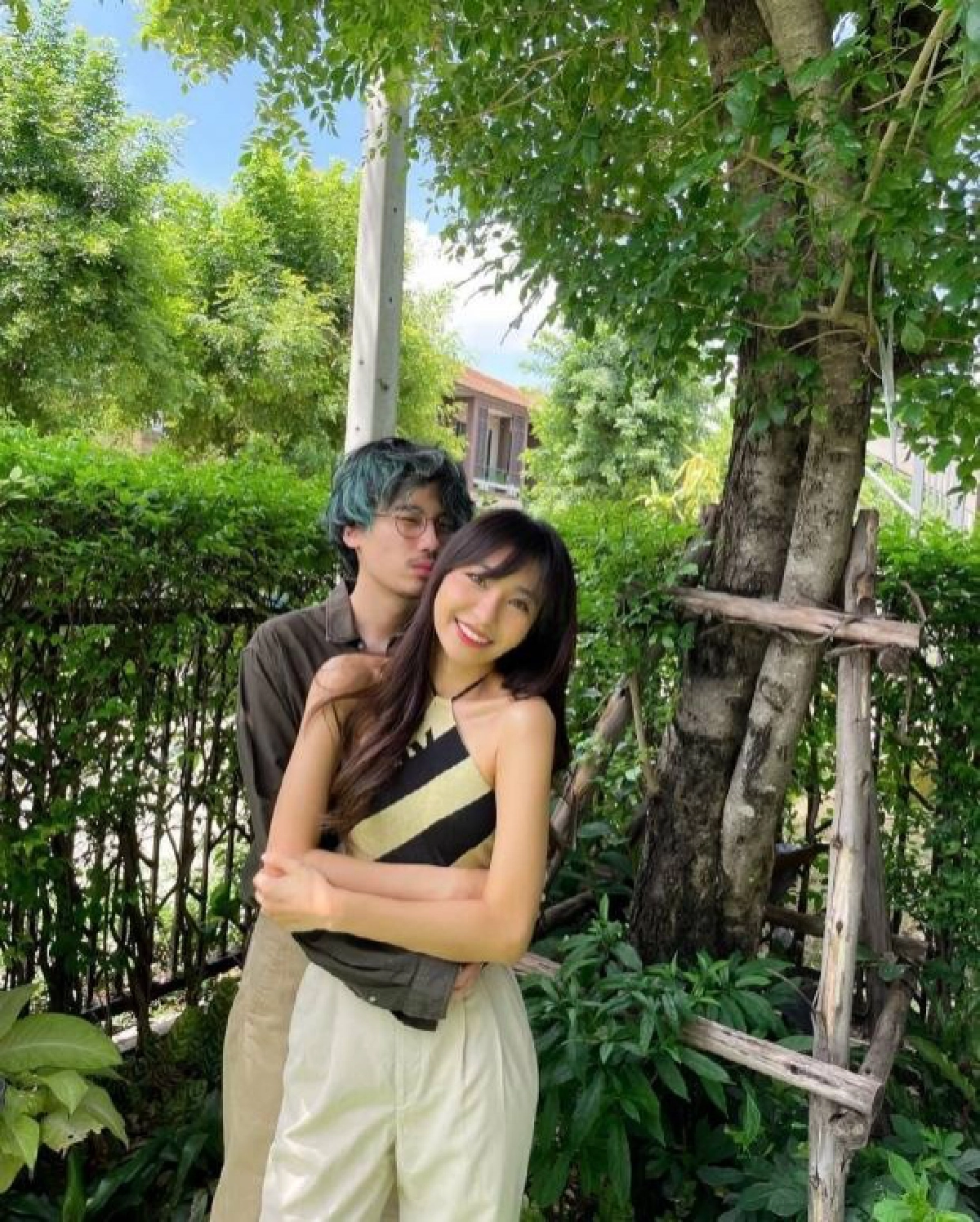 เปิดวาร์ปแฟนสาว 'เสือ' ว่าที่สะใภ้ เสก โลโซ?