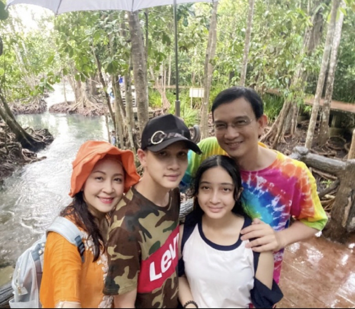 รัก 21 ปี "กวาง กมลชนก" โพสต์หวานถึงสามี