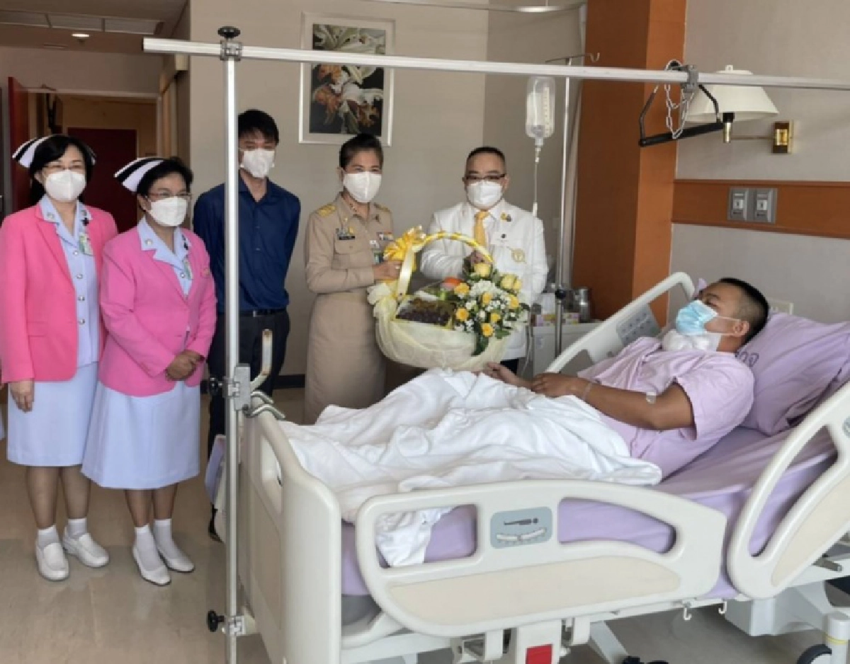 เปิดใจ แม่ "ส.ต.ต." ตร.ควบคุมฝูงชน โดนยิงร่วงกลาง"ม็อบ 7 สิงหา" ไม่คิดว่าจะเป็นลูกเรา 