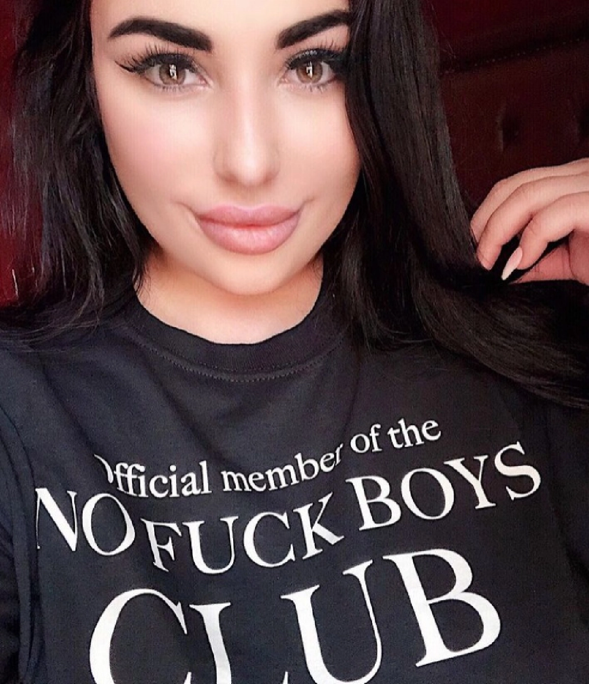 เน็ตไอดอลรัสเซีย"Anastasiya Berthier" อกใหญ่เกิน ทำเกิดปัญหาชีวิต!