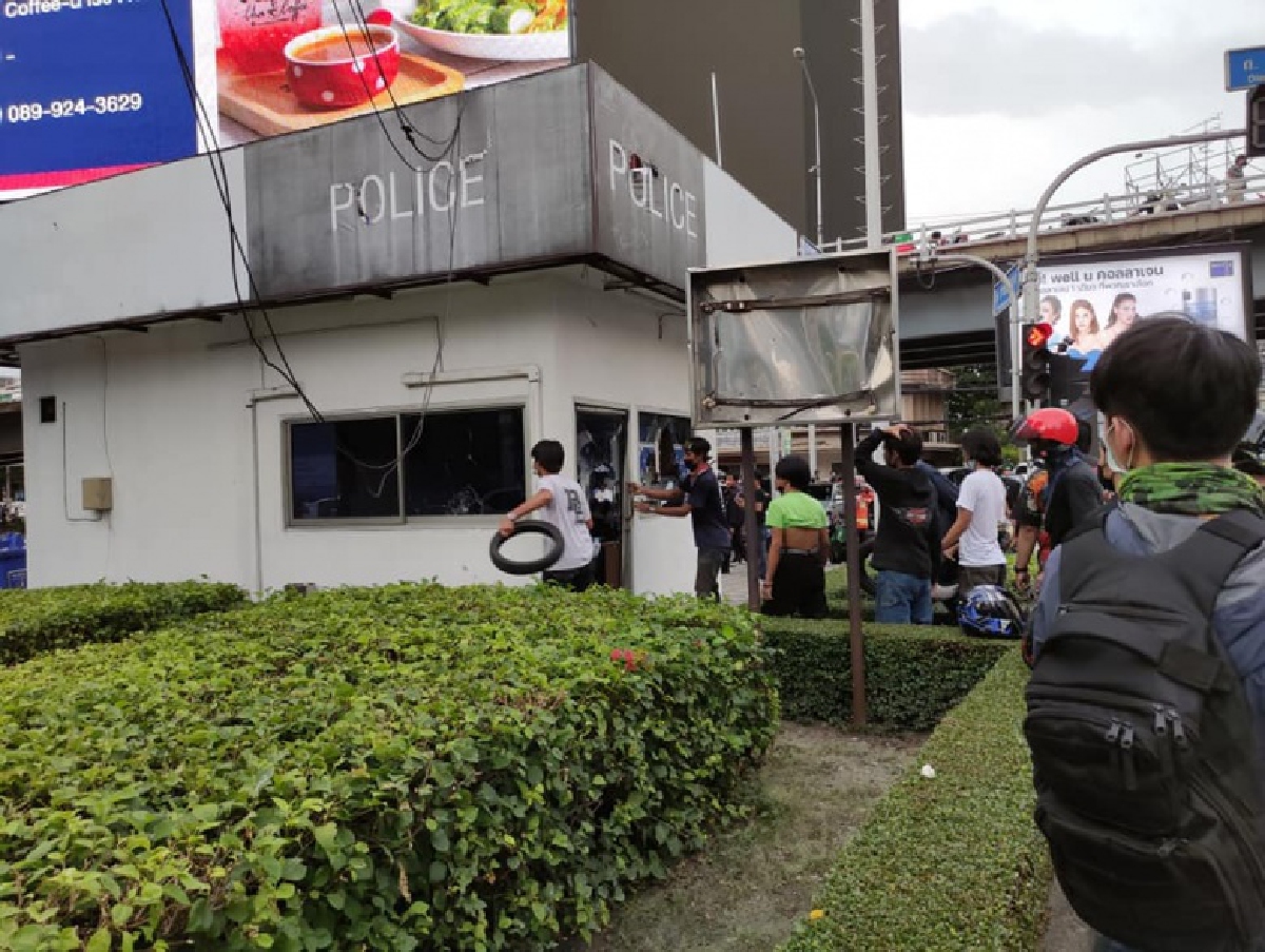 นาทีนี้ไม่ต้องถาม "ฝีมือใคร" ชมนาทีต่อนาที ส่อจลาจล