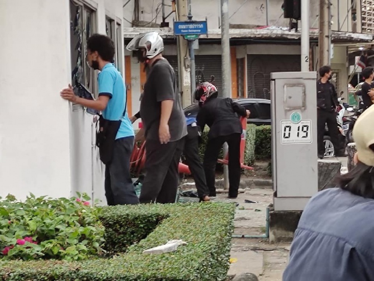 นาทีนี้ไม่ต้องถาม "ฝีมือใคร" ชมนาทีต่อนาที ส่อจลาจล