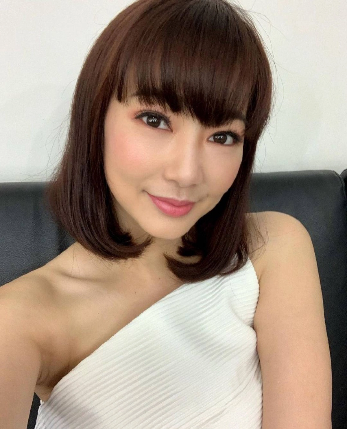 "หญิง กัญญา" อัปเดตอาการหลังเข้ารับการผ่าตัดเนื้องอกต่อมน้ำลาย