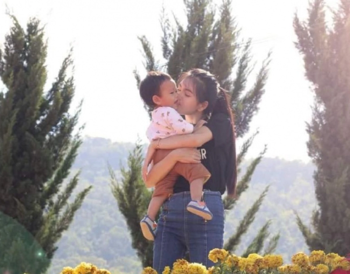 วันแม่แสนเศร้า "เอ๋ มิรา" คิดถึงลูกสุดหัวใจ แฟนคลับเชียร์ให้สู้