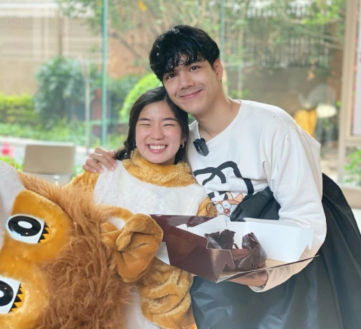 "นิกกี้ ณฉัตร"โต้กลับแทน "ก้อย"หลังเจอคอมเมนต์ตำหนิ ใส่แบรนด์ปลอม 