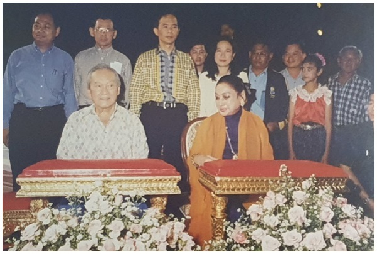 "สุวัจน์" อาลัยยิ่ง สิ้น"ท่านผู้หญิงบุญเรือน"ยกเป็นหญิงแกร่ง อยู่เคียงข้าง "พล.อ.ชาติชาย"