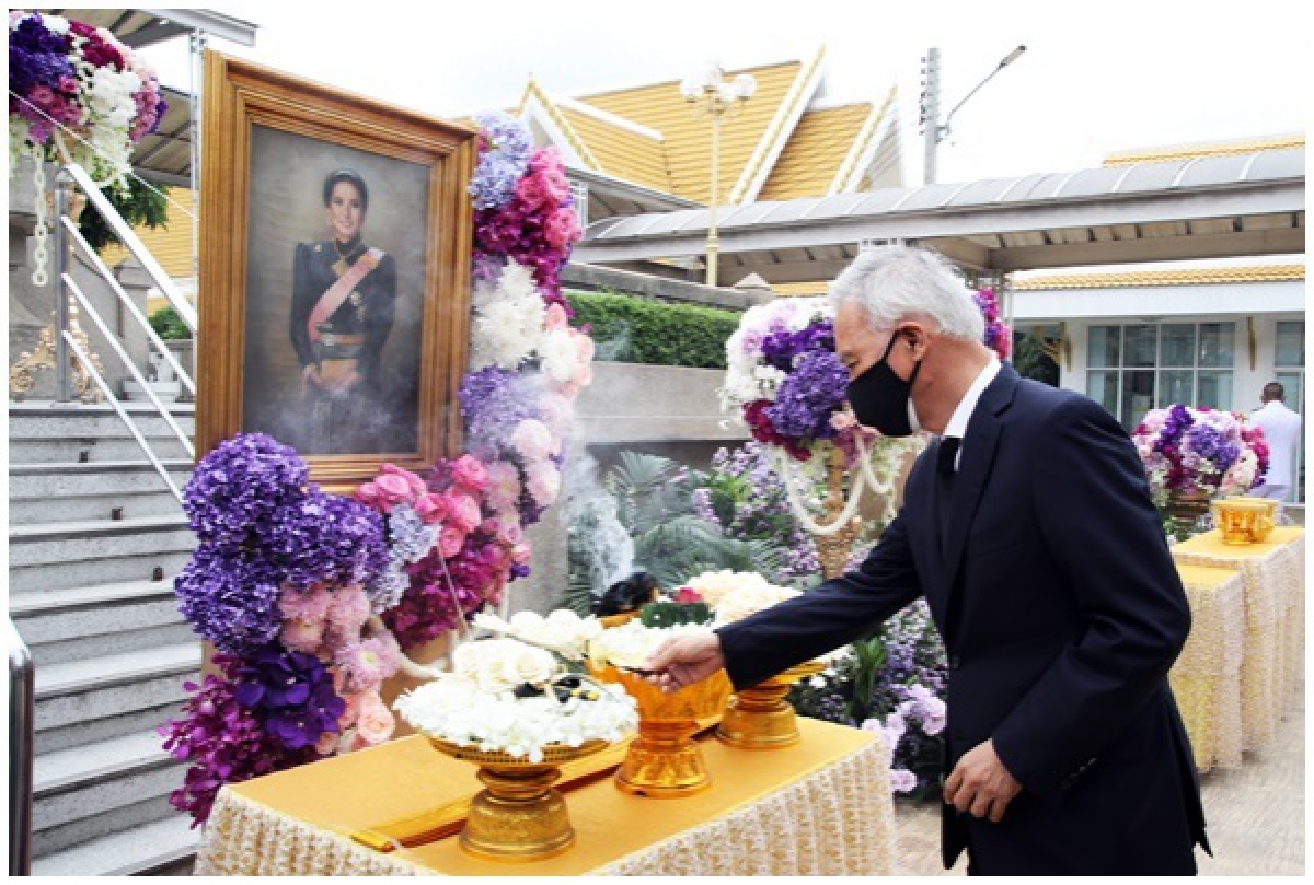 "สุวัจน์" นำทีมพรรคชาติพัฒนา  ร่วมอาลัย "ท่านผู้หญิงบุญเรือน"