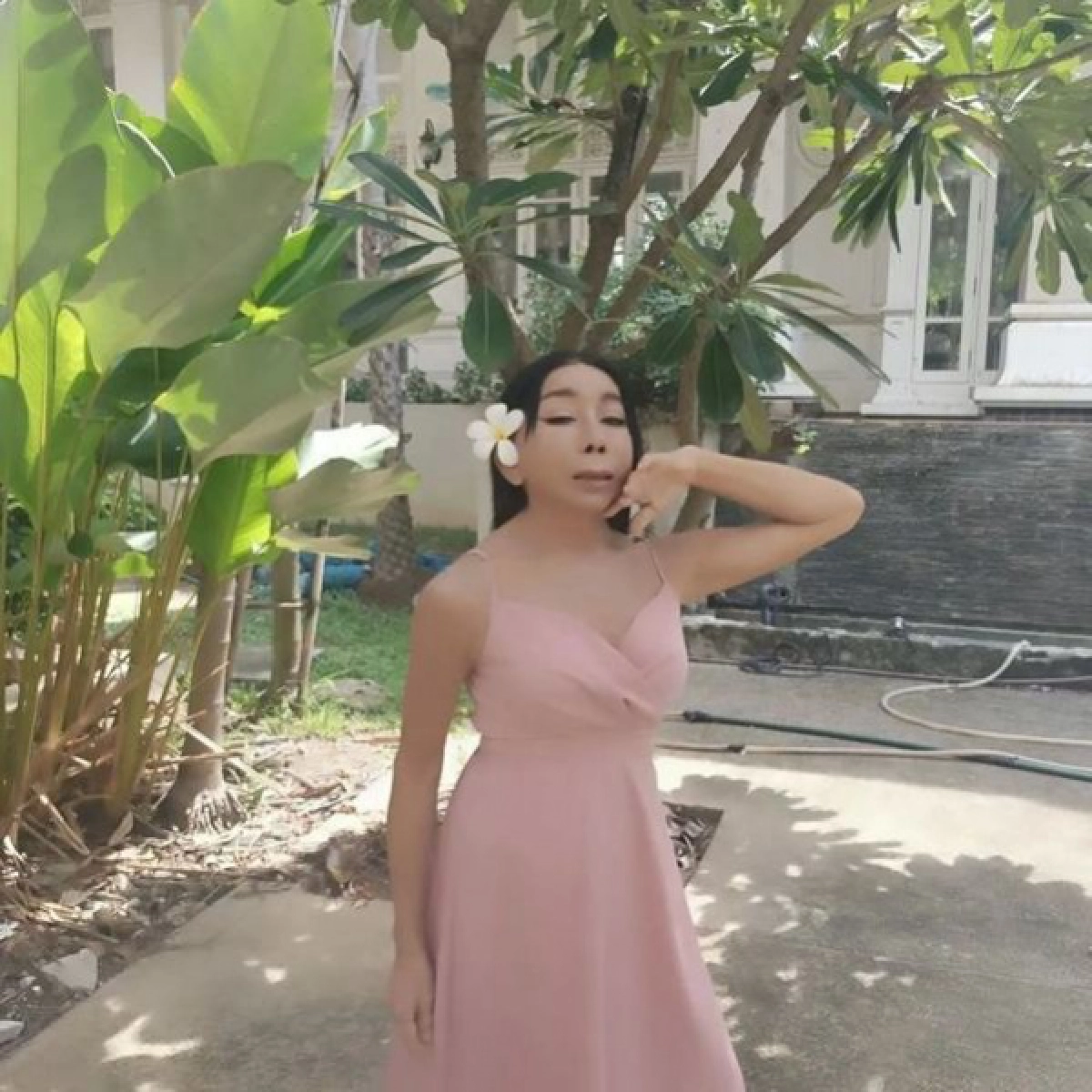 "สิตางศุ์ บัวทอง" อวดมุม "ฟ่าน ปิงปิง" ให้เห็นชัด ๆ