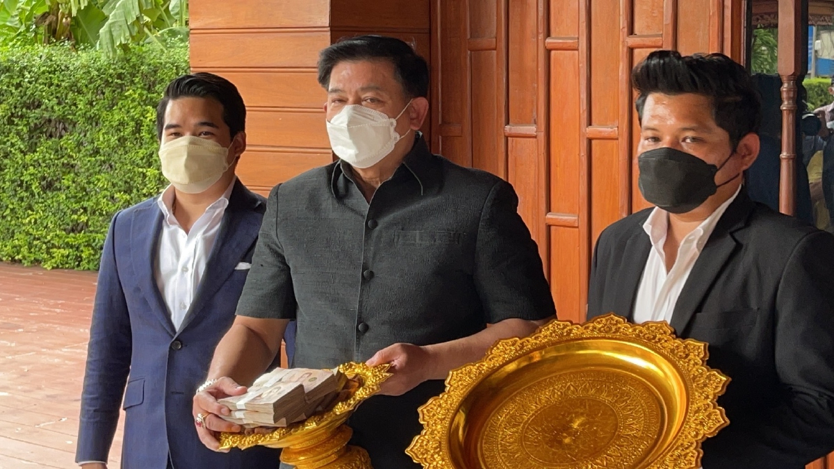 “สิระ” วางเงินเดิมพัน 1 ล้านบาท เชื่อ ลูกนัท ตาไม่ได้บอดจริง