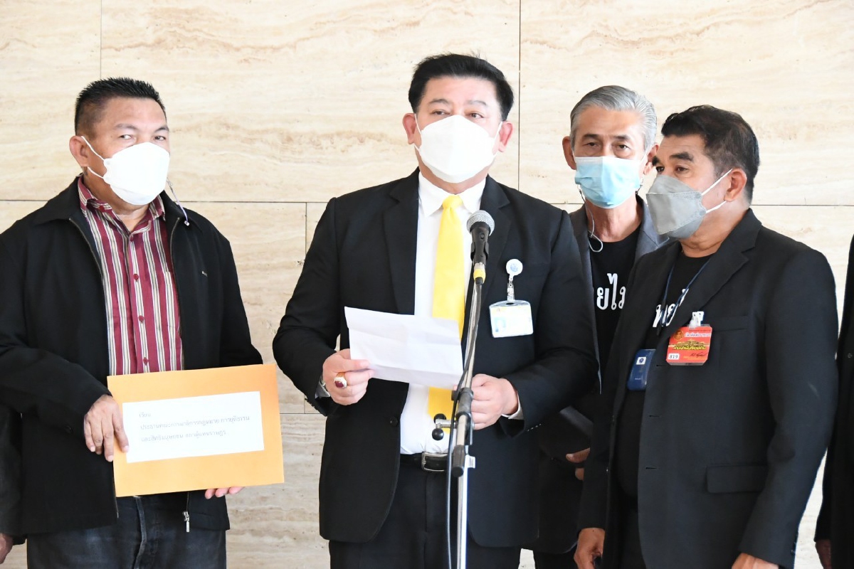 กลุ่มไทยไม่ทน จี้ "นายสิระ" ตรวจสอบ คฝ.คุมเหตุม็อบ เป็นไปตามหลักสากลหรือไม่