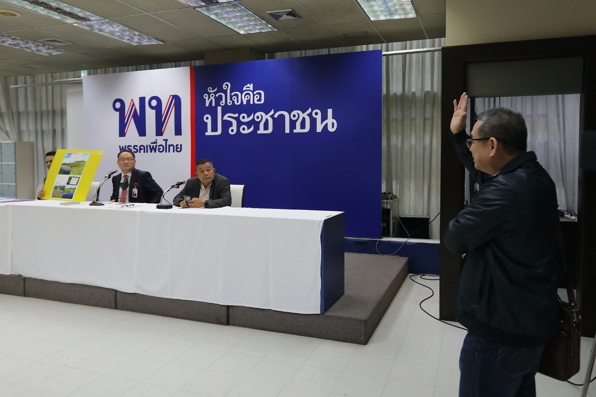 "แก้รัฐธรรมนูญ" แบบ "บัตรเลือกตั้ง 2 ใบ" พรรคเล็กตายเรียบ