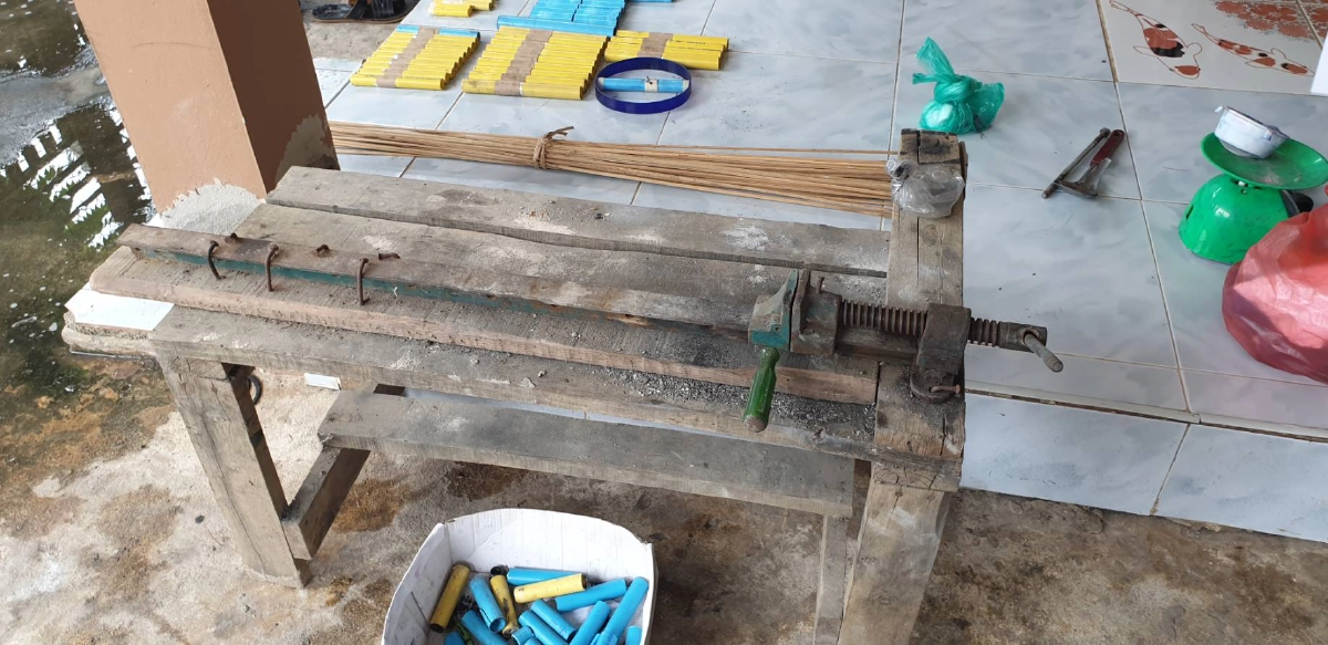 ตร.ไซเบอร์ รวบหนุ่มเชียงราย โพสต์ Tiktok โชว์ทำ"บั้งไฟเล็ก"คล้ายอาวุธม็อบ