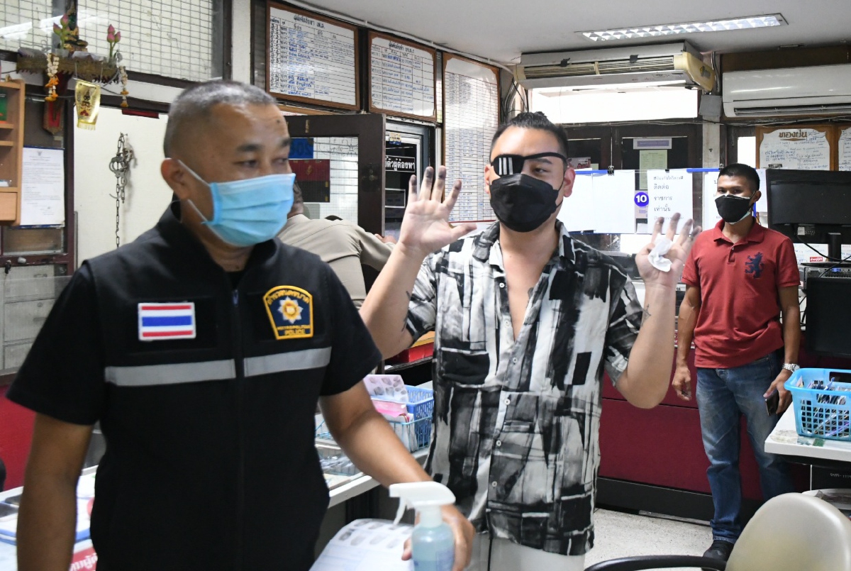 "ไฮโซลูกนัท" ปฏิเสธ ทุกข้อหา ร่วม"คาร์ม็อบ"สมบัติทัวร์