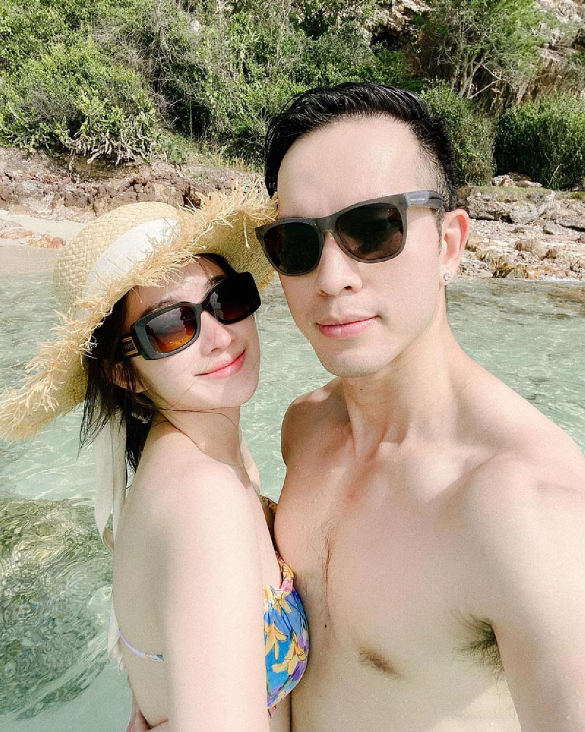 "บอย โชคชัย" เมียดีเปย์หนัก เซอร์ไพรส์รถหรูป้ายแดงส่งถึงหน้าบ้าน