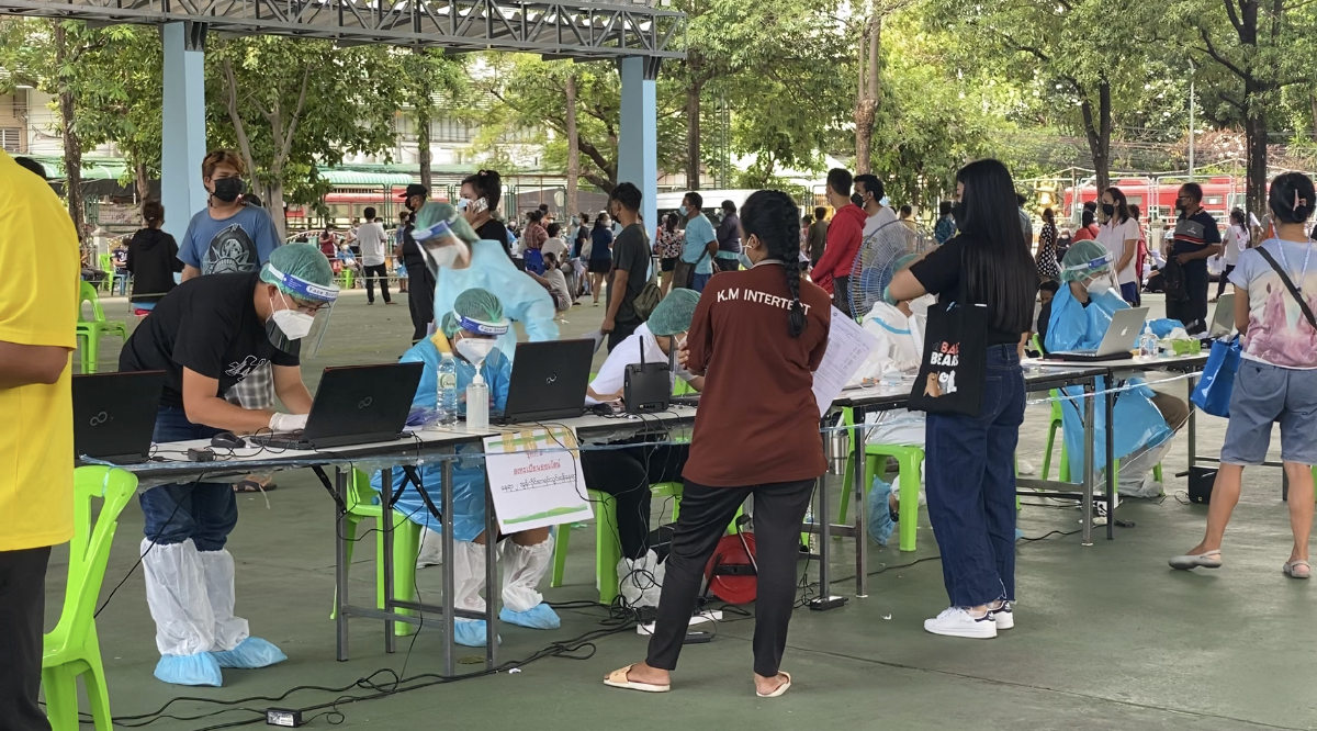 ศรีสุวรรณ จ่อร้อง กกต.สอบ "พรรคก้าวไกล" แจกบัตรตรวจโควิด19 ร่วมหมอชนบท