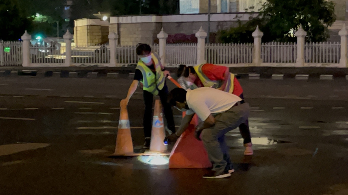 รอเก็บกู้ พบวัตถุคล้ายระเบิด 3 ลูก ตกอยู่ย่าน "อนุสาวรีย์ชัยสมรภูมิ"