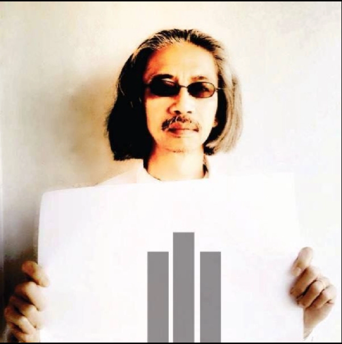 บ.ก.-นักเขียน ค้านสั่งปลด"สุชาติ สวัสดิ์ศรี" อัด ก.วัฒน์ อย่าเล่นการเมือง