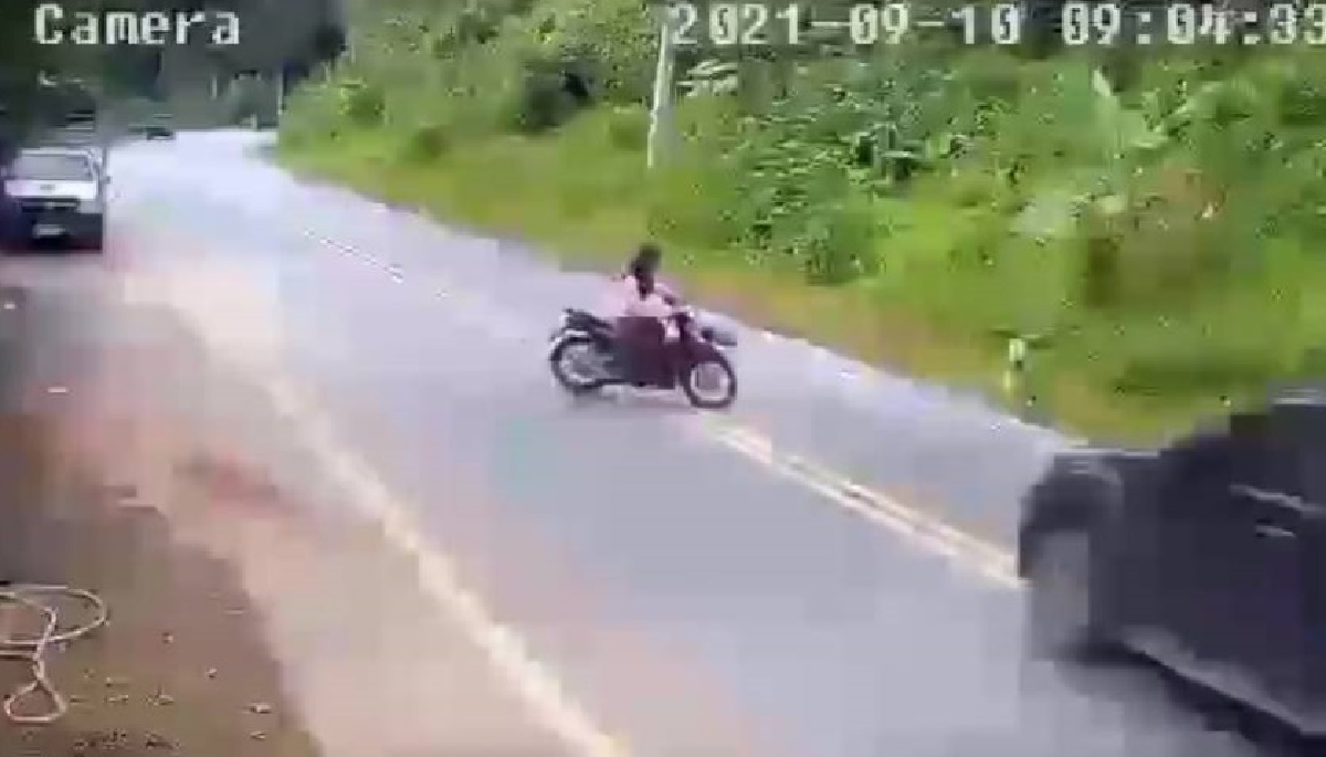 วินาทีระทึก 