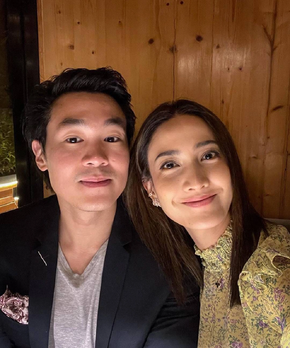 ผู้จัดการ "แต้ว" เคลียร์ข่าวลือ หลังนางเอกสาวโพสต์ภาพคล้ายถูกขอแต่งงาน