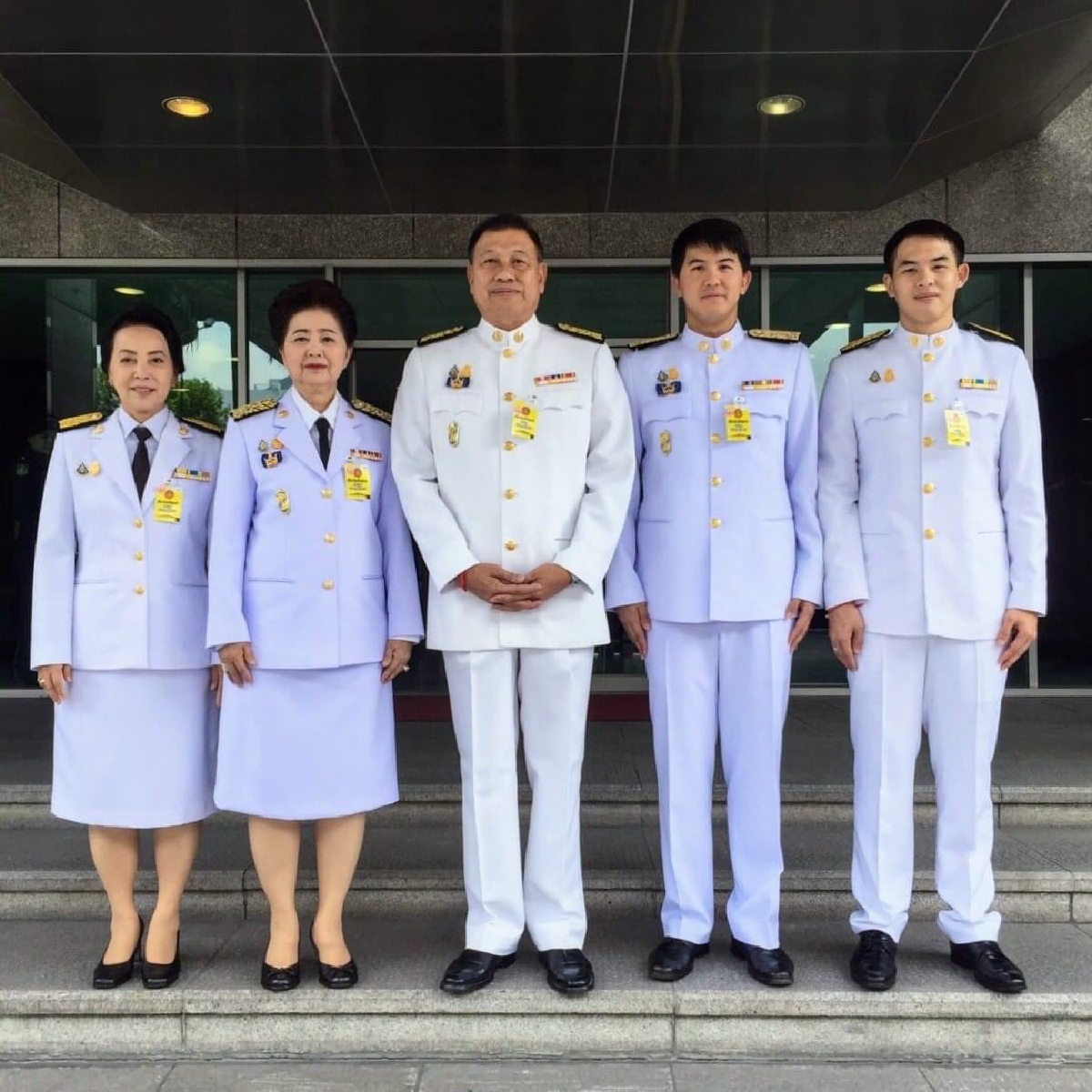 ส.ส.บ้านรัตนเศรษฐ แห่งโคราช