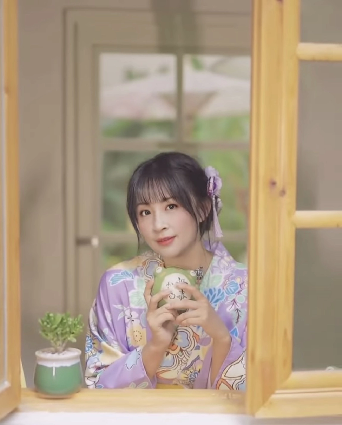 เปิดภาพ “กวาง กมลชนก-น็อต นุติ” ในมุมใสๆวัยกระเตาะ ที่หาดูได้ยาก