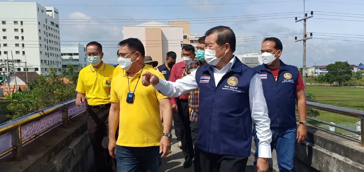 "นิพนธ์" ลงพื้นที่เมืองสงขลา วางแผนรับมือน้ำท่วม