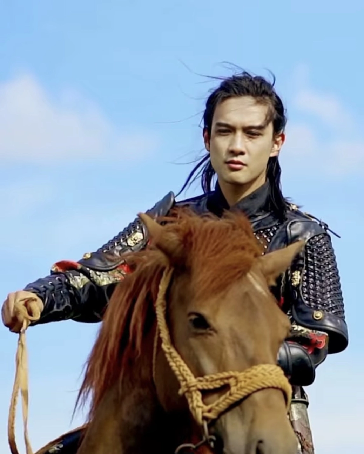 เปิดภาพ “กวาง กมลชนก-น็อต นุติ” ในมุมใสๆวัยกระเตาะ ที่หาดูได้ยาก