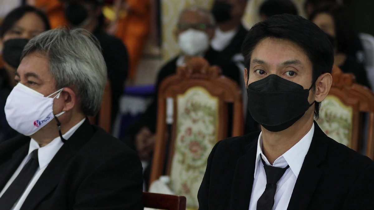 สุดเศร้า "ทัช ณ ตะกั่วทุ่ง" อาลัยคุณพ่อที่จากไปเป็นครั้งสุดท้าย