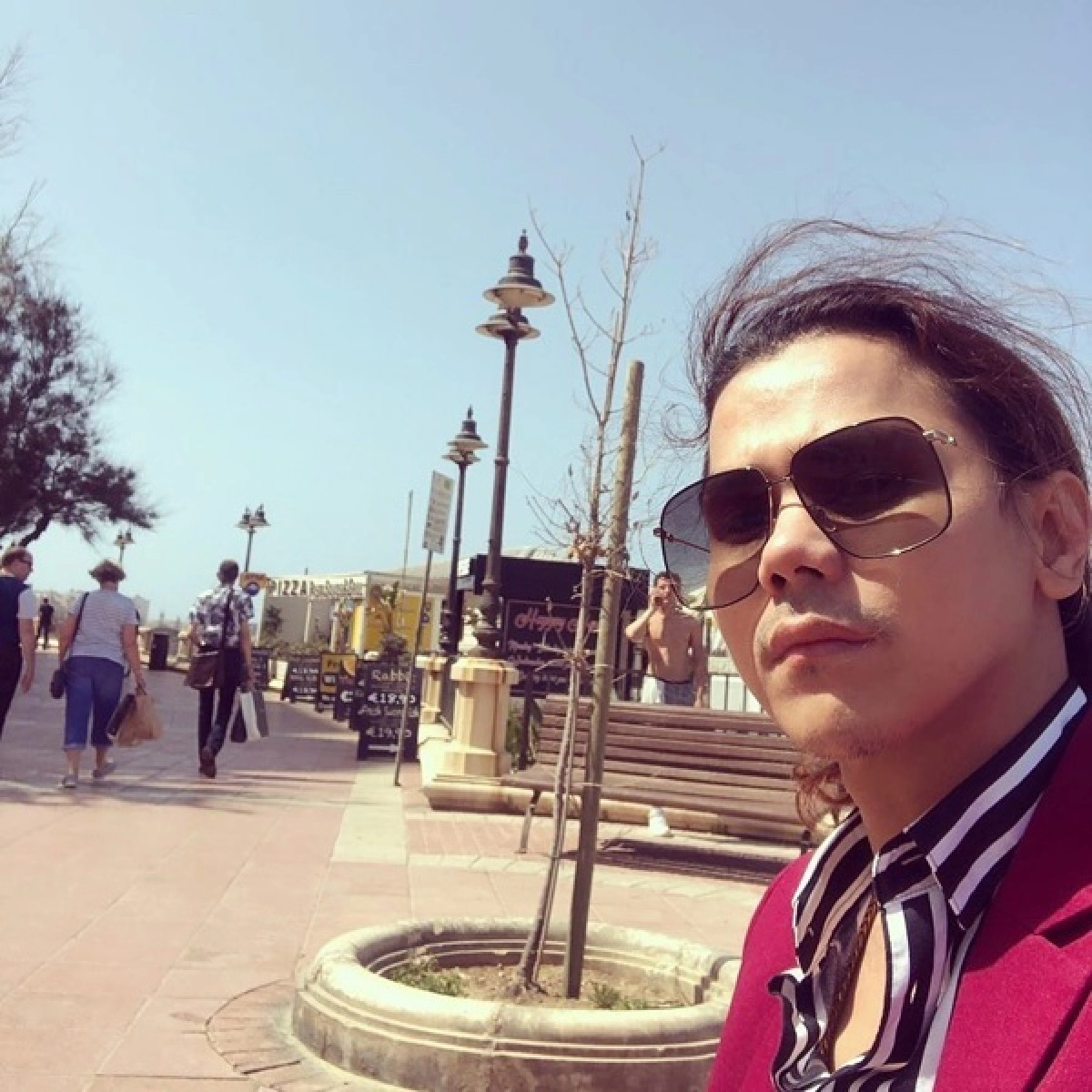 "บอล บางแก้ว" ฟ้อง พ่อเบนซ์ 10 ล้าน เตือน ใครจะพิมพ์อะไร ให้คิดดี ๆ ก่อนพิมพ์