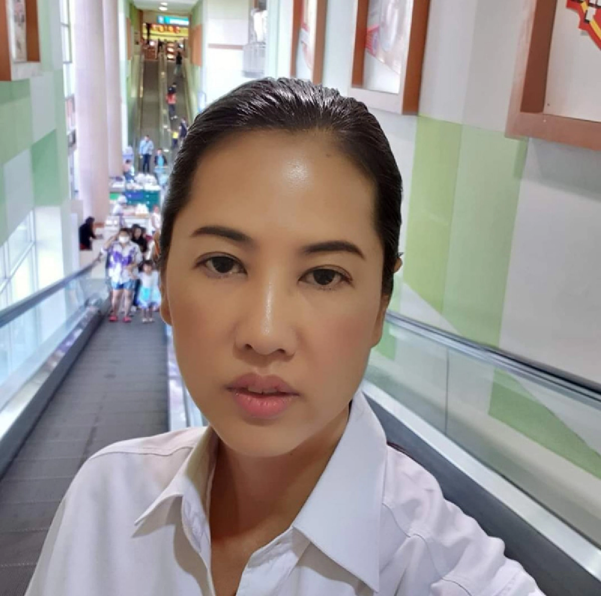 "ปารีณา" โพสต์แรงถึง 3 พส. #สึกเถอะมรึง หลังรับกิจนิมนต์กองมิสยูนิเวิร์ส