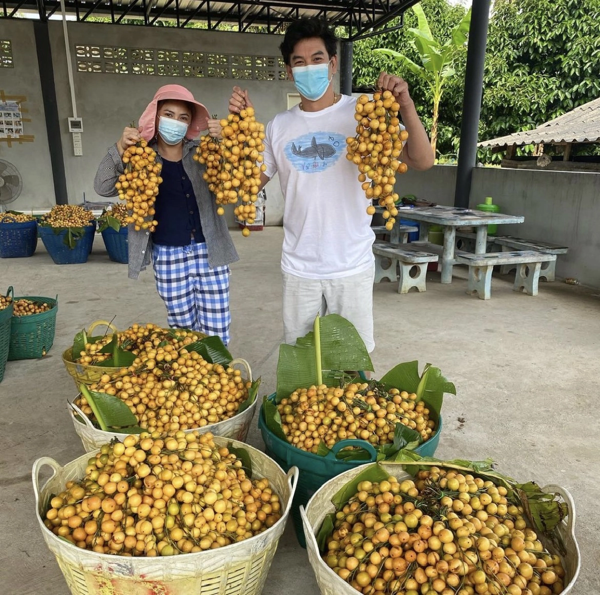 "ชาคริต" บอกอายุ 60 อยากใช้ชีวิตเป็นชาวสวน รับอยากได้ลูกสาวเพิ่มอีกคน